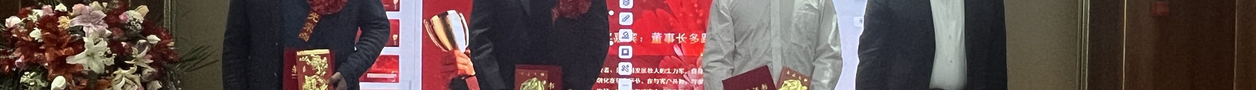 01edb2d9a8eeb80aabe9e951e4a54332